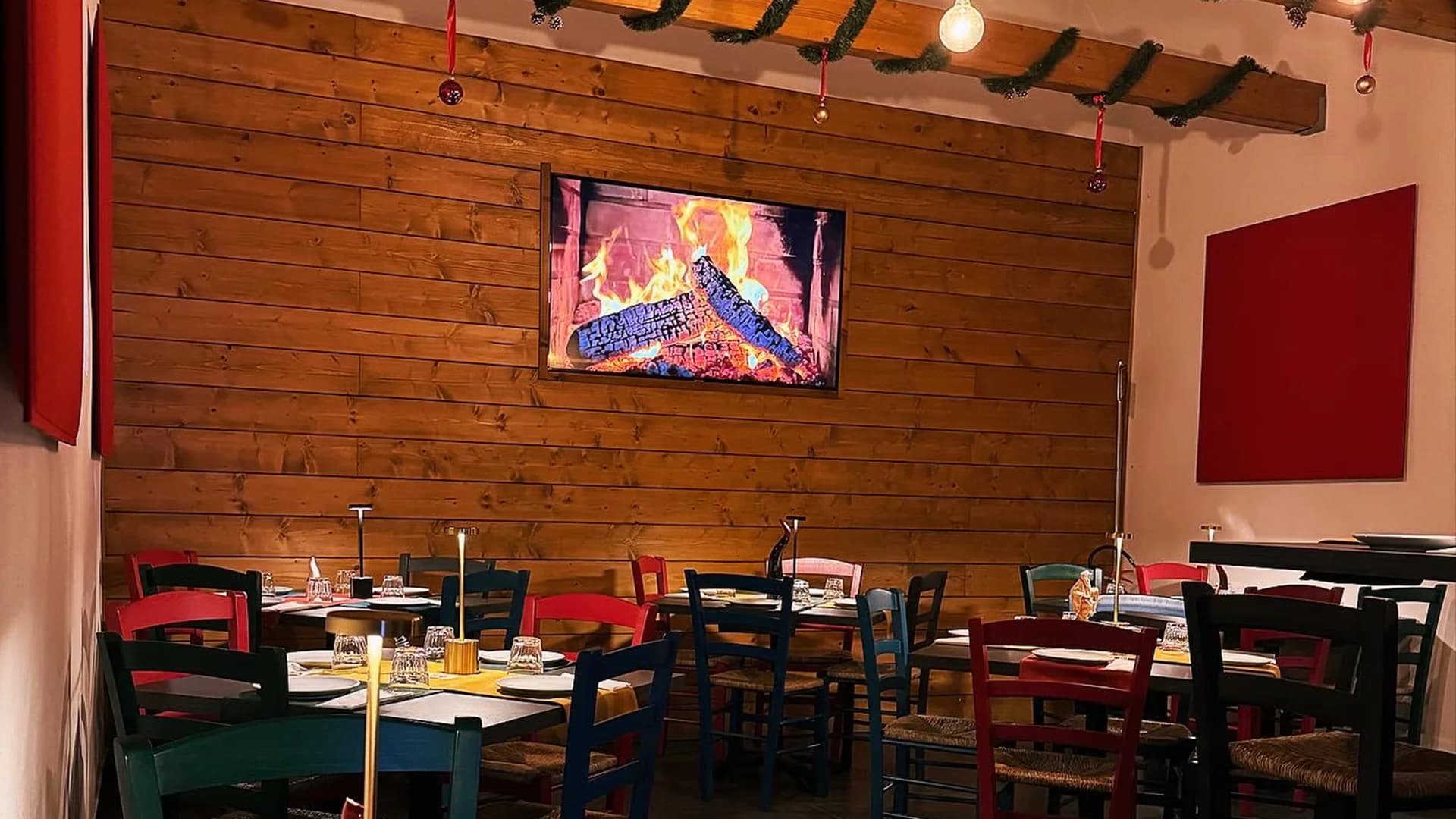 Pizzeria EVO50 vicino a Stazione Centrale di Napoli, Napoli